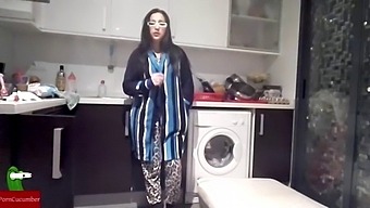 Amateur Girlfriend'S Homemade Video With Cowgirl And Facial