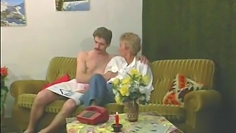 Stockings And Granny: Anal Fucking