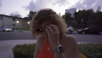 Vídeo Exclusivo Dos Peitos Grandes E Da Bunda Gorda De Sara Jay Sendo Odiada