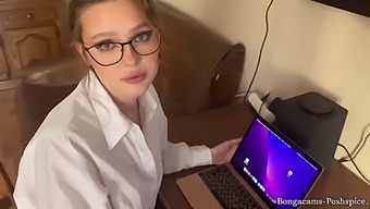 Masturbate And Cum On Your Stepmom'S Face In 60fps Pov Video