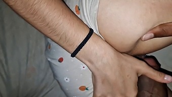 Interracial And Amateur Threesome With My Brother-In-Law And Boyfriend'S Absence